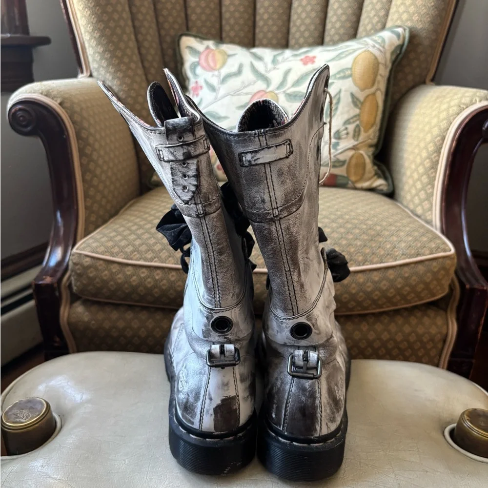 RARE Dr. Martens Triumph 1914 W Boot (Black) (KMNL722) UK 7 / US 9-9.5 - Picture 5 of 8